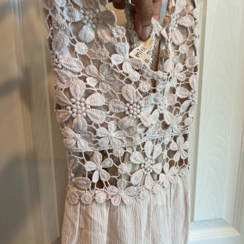 Chic Floral Crochet Top